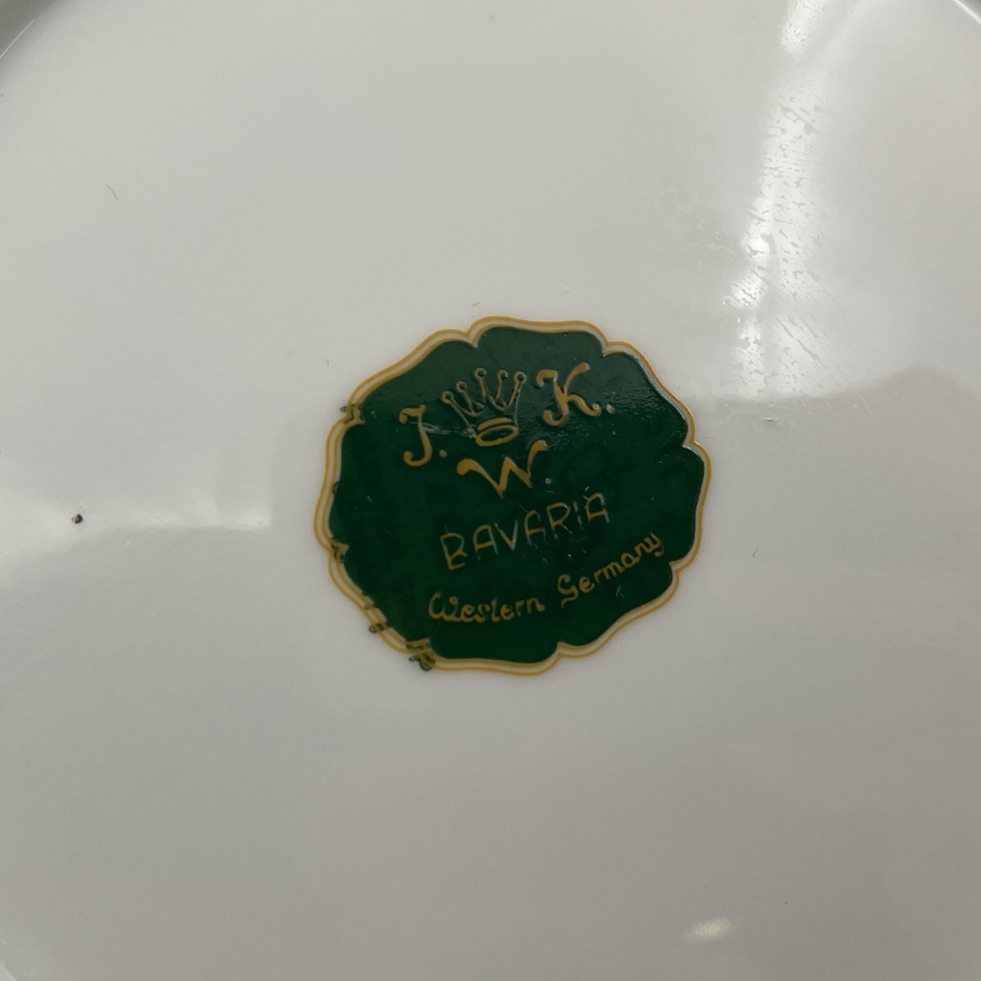 Тарелки с декором в виде птиц и кобальтовым кантом (2 шт.), Мануфактура Josef Kuba, фарфор, крытье, деколь, золочение, Германия, 1969-1970 гг.