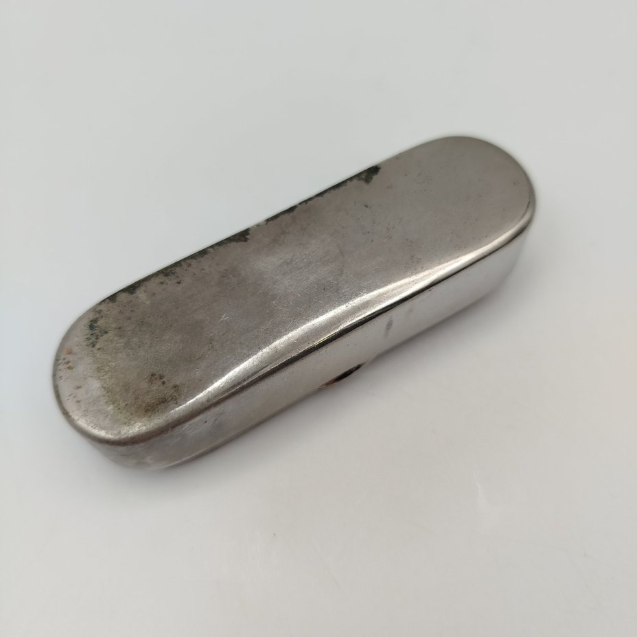 [Медицина] Шприц инсулиновый в футляре (в подборе)