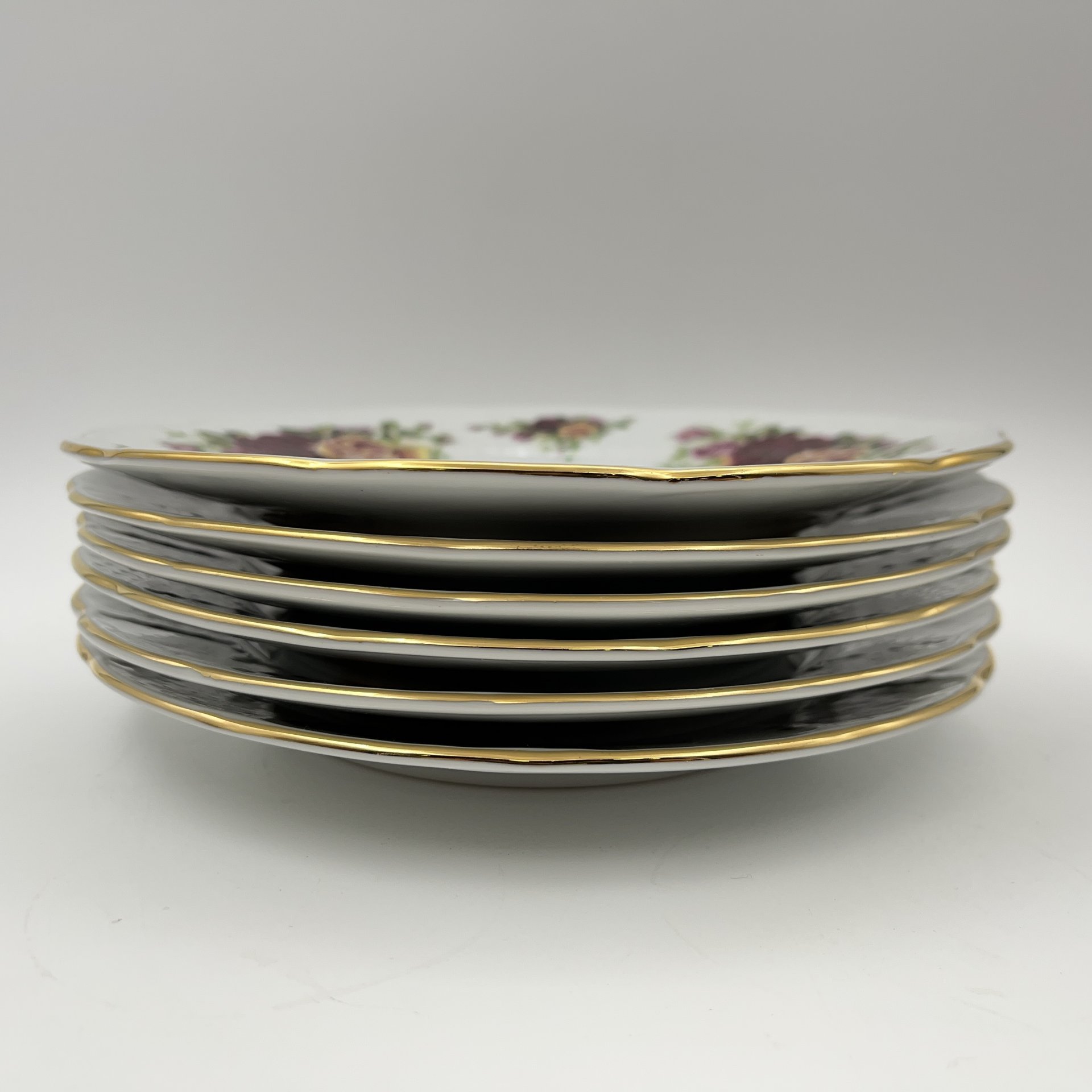 Набор десертных тарелок с цветочным декором на 6 персон, фарфор, деколь, золочение, Thun (Тун), Чехословакия, 1970-1980 гг.