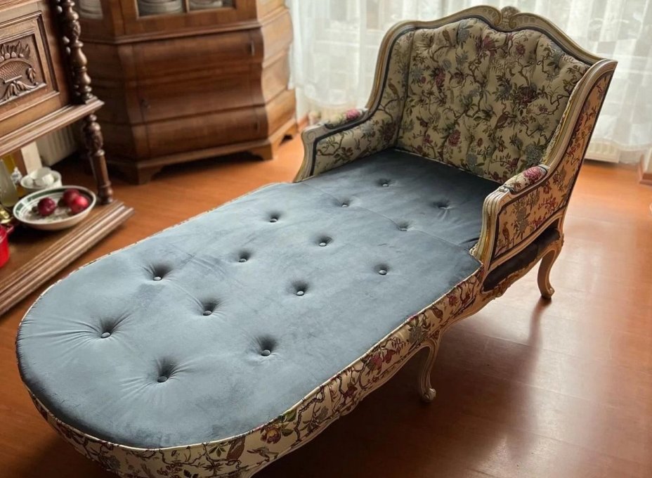 Кушетка
