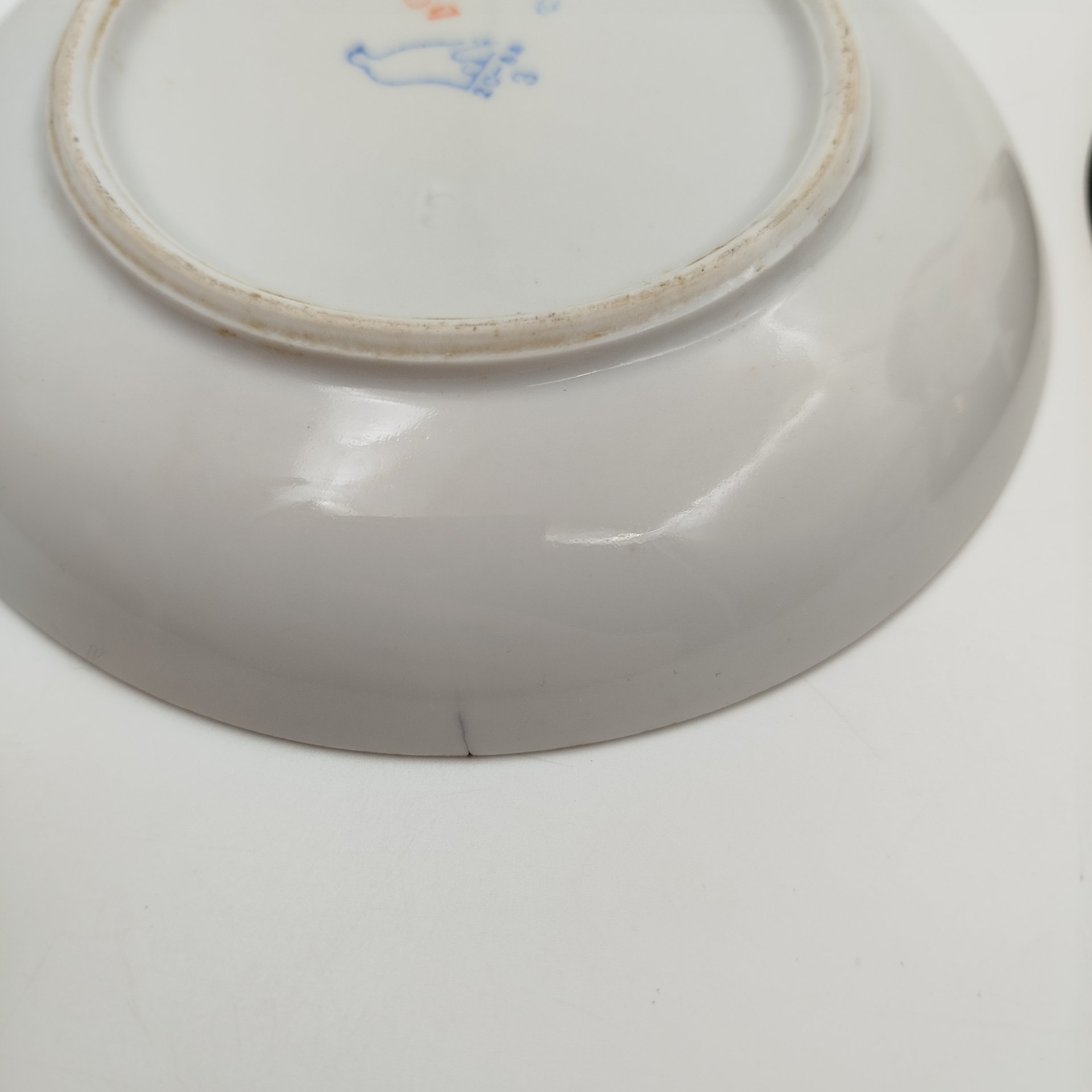 Чайное трио "Цветы на черном", автор росписи Яснецов В.К., фарфор, крытье, роспись, золочение, Дулевский фарфоровый завод (Дулёво), СССР, 1966 г.