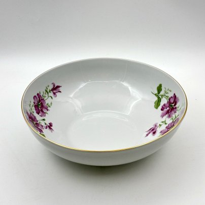 Салатник, украшенный цветочным декором, фарфор, деколь, золочение, Freiberger Porzellan, ГДР, 1970-1995 гг.