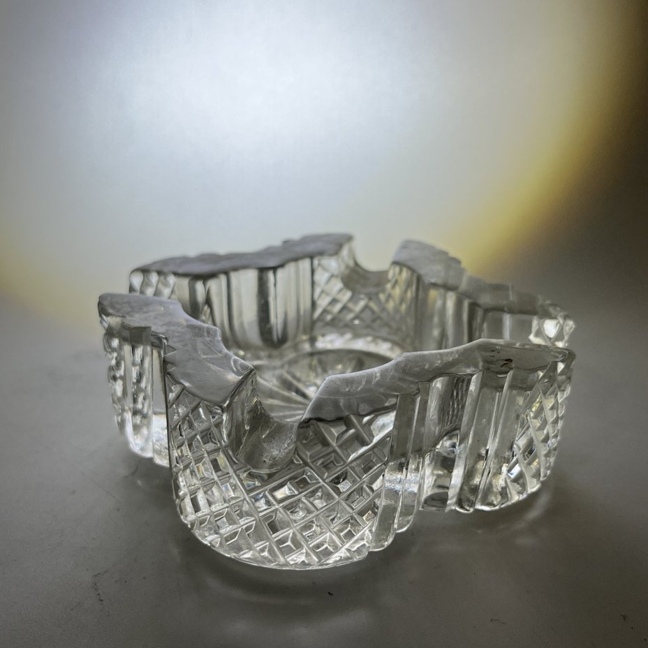 Пепельница в форме четырехлистного клевера, хрусталь, алмазная грань, СССР, 1970-1990 гг.