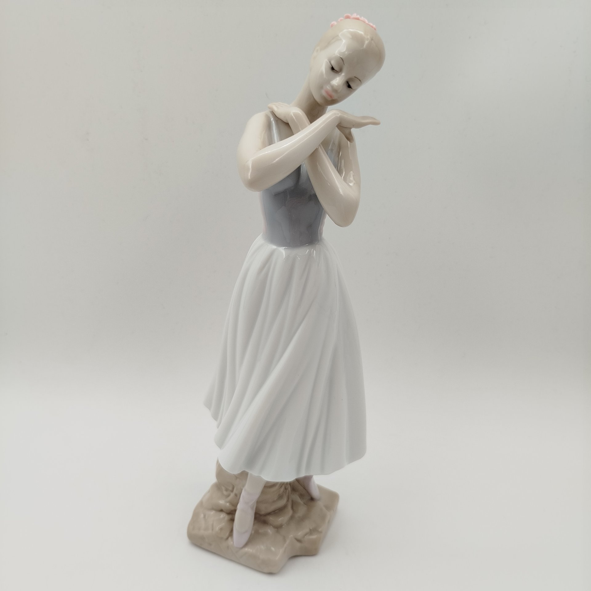 Статуэтка "Балерина", Morena Fine porcellana, фарфор, роспись, Италия, 1990-2010 гг.