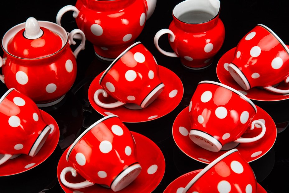 Сервиз чайный с декором в горошек на 6 персон (15 предметов), фарфор, крытье, золочение, Барановский фарфоровый завод, СССР, 1970-1991 гг.