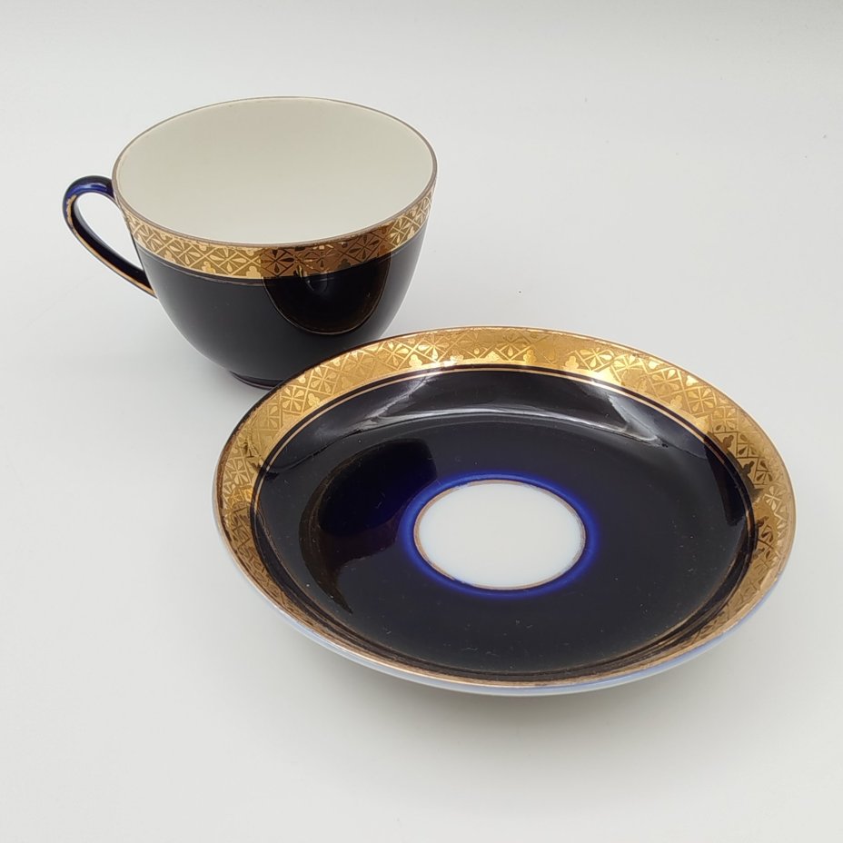 Пара чайная с растительным орнаментом