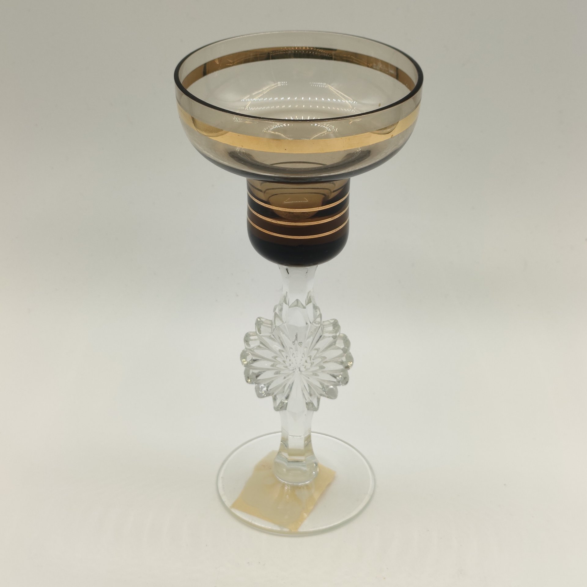 Подсвечник с рельефной звездой на ножке, цветное стекло, золочение, Гусевской хрустальный завод (Гусь-Хрустальный), СССР, 1970-1980 гг.