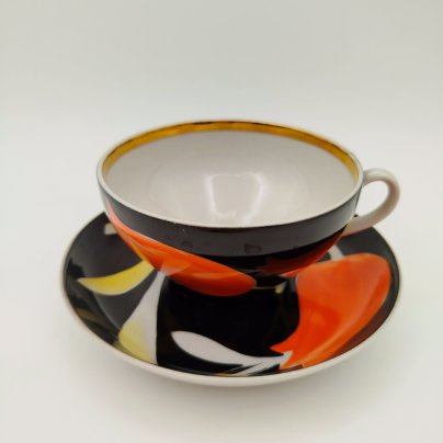 Пара чайная "Тюльпан", фарфор, крытье, роспись, золочение, Дулевский фарфоровый завод (Дулёво), СССР, 1968-1991 гг.