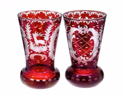 Парные вазы "Охота", стекло, резьба, мануфактура "Egermann", Чехия, 1940-1970 гг., Egermann