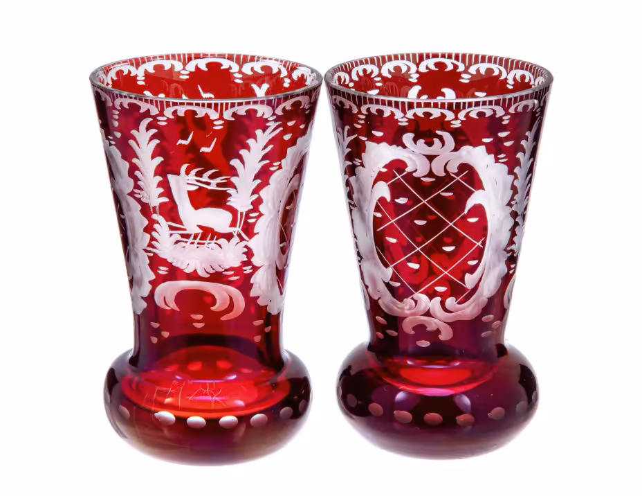 Парные вазы "Охота", стекло, резьба, мануфактура "Egermann", Чехия, 1940-1970 гг., Egermann