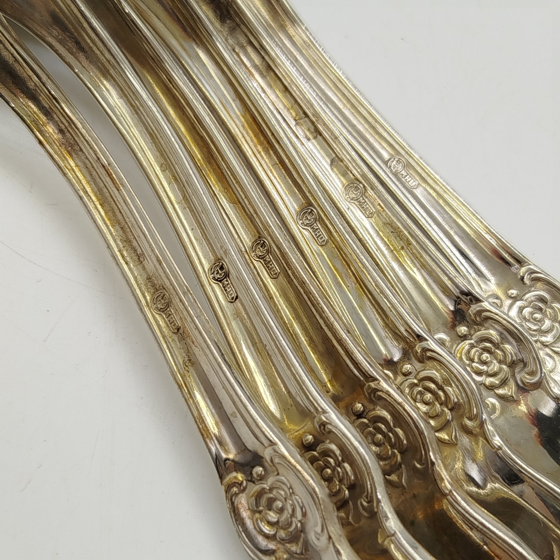 Набор из шести десертных ложек "Серебряная роза", мНЦ (медь-никель-цинк), Кольчугинский завод цветных металлов, СССР, 1970-1990 гг.