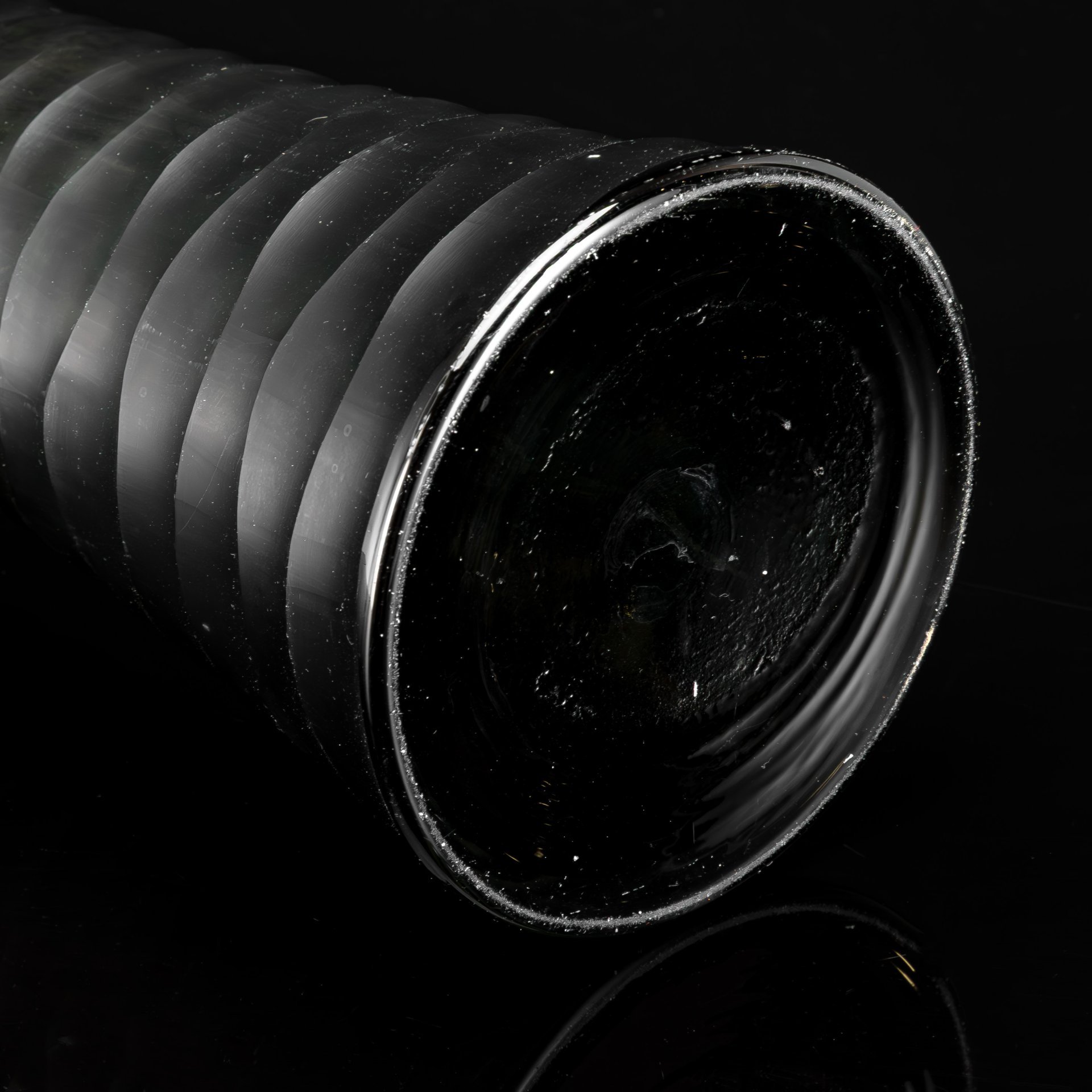 Ваза серого оттенка