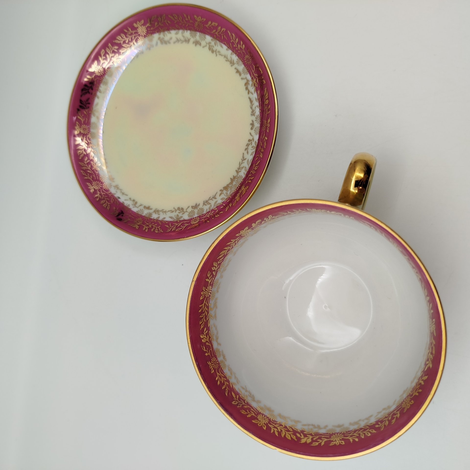 Чайная пара из сервиза "Мадонна"  (чашка и розетка), фарфор, деколь, люстр, золочение, Fortuna Eisenberg, ГДР, 1960-1973 гг.