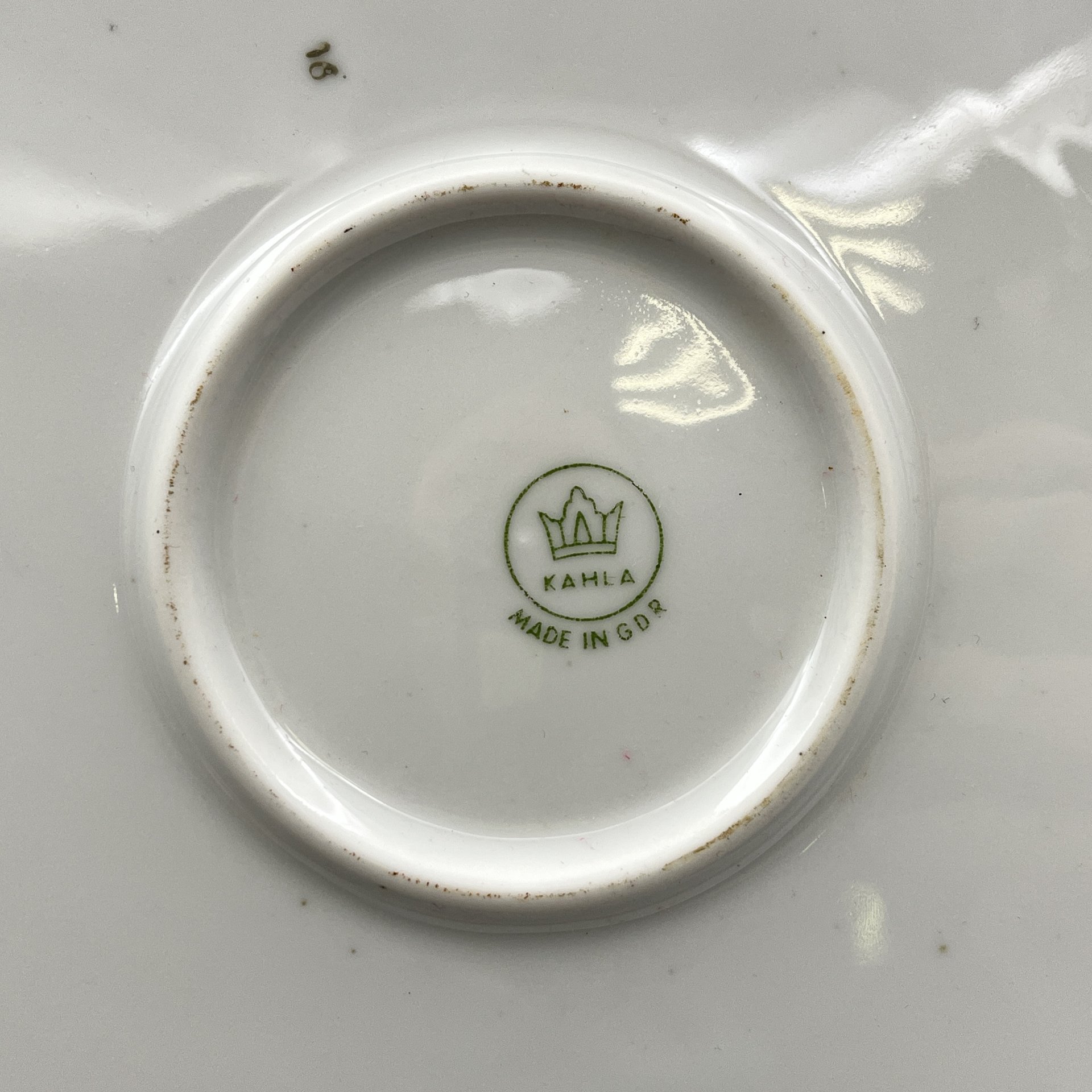 Блюдо "Мадонна", фарфор, деколь, люстр, золочение, Kahla, ГДР, 1967-1987 гг.