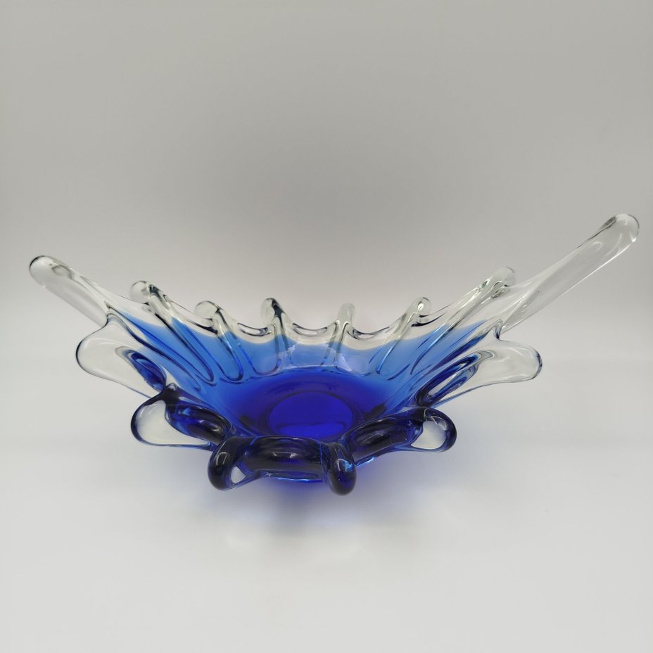 Ваза (конфетница) "Медуза" синего оттенка, стекло, гутная техника, СССР, 1970-1990 гг.