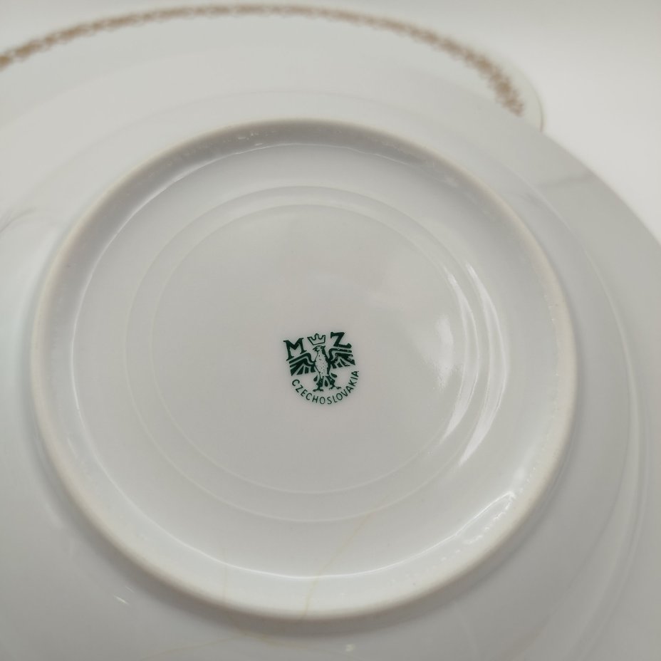 Набор из шести суповых тарелок с декором в виде роз, фарфор, деколь, золочение, Moritz Zdekauer (MZ), Чехословакия, 1960-1990 гг.