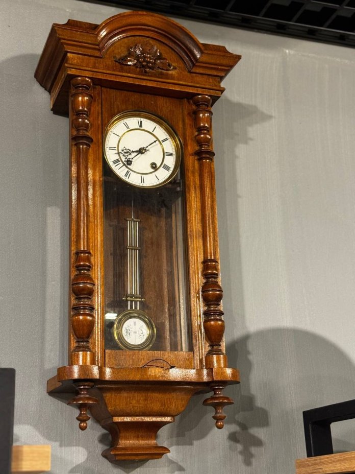 Часы настенные с боем, фирма "Lenzkirch", дерево, резьба, металл, стекло, Германия, 1900-1910 гг.