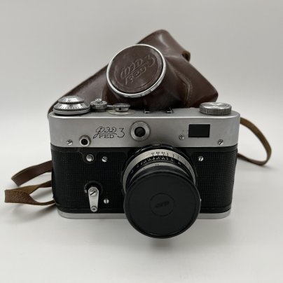 Фотоаппарат "ФЭД-3" с объективом "Индустар-61 Л/Д" в кофре, металл, пластик, стекло, кожа, Харьковский машиностроительный завод им. Дзержинского (ФЭД), СССР, 1961-1979 гг.
