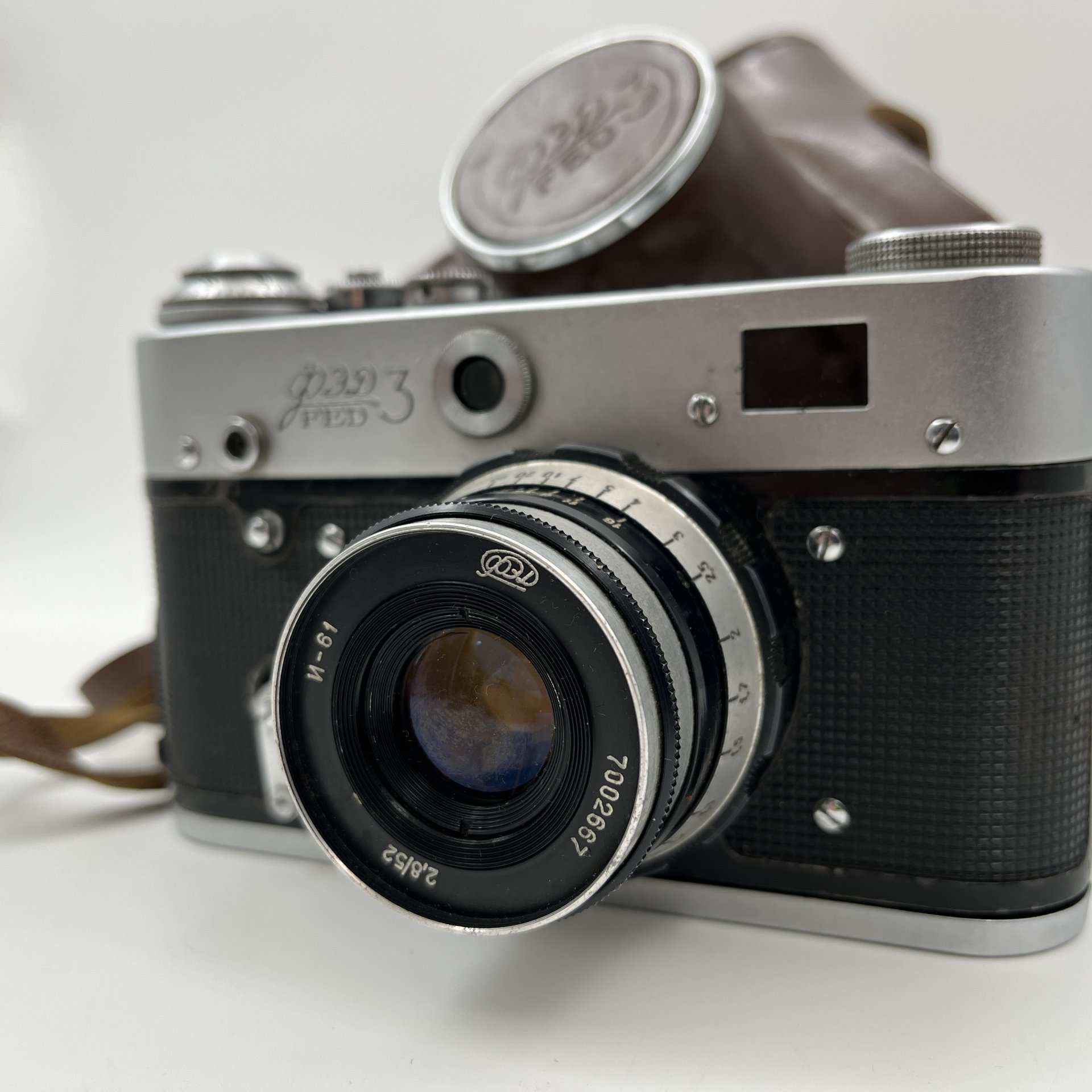 Фотоаппарат "ФЭД-3" с объективом "Индустар-61 Л/Д" в кофре, металл, пластик, стекло, кожа, Харьковский машиностроительный завод им. Дзержинского (ФЭД), СССР, 1961-1979 гг.