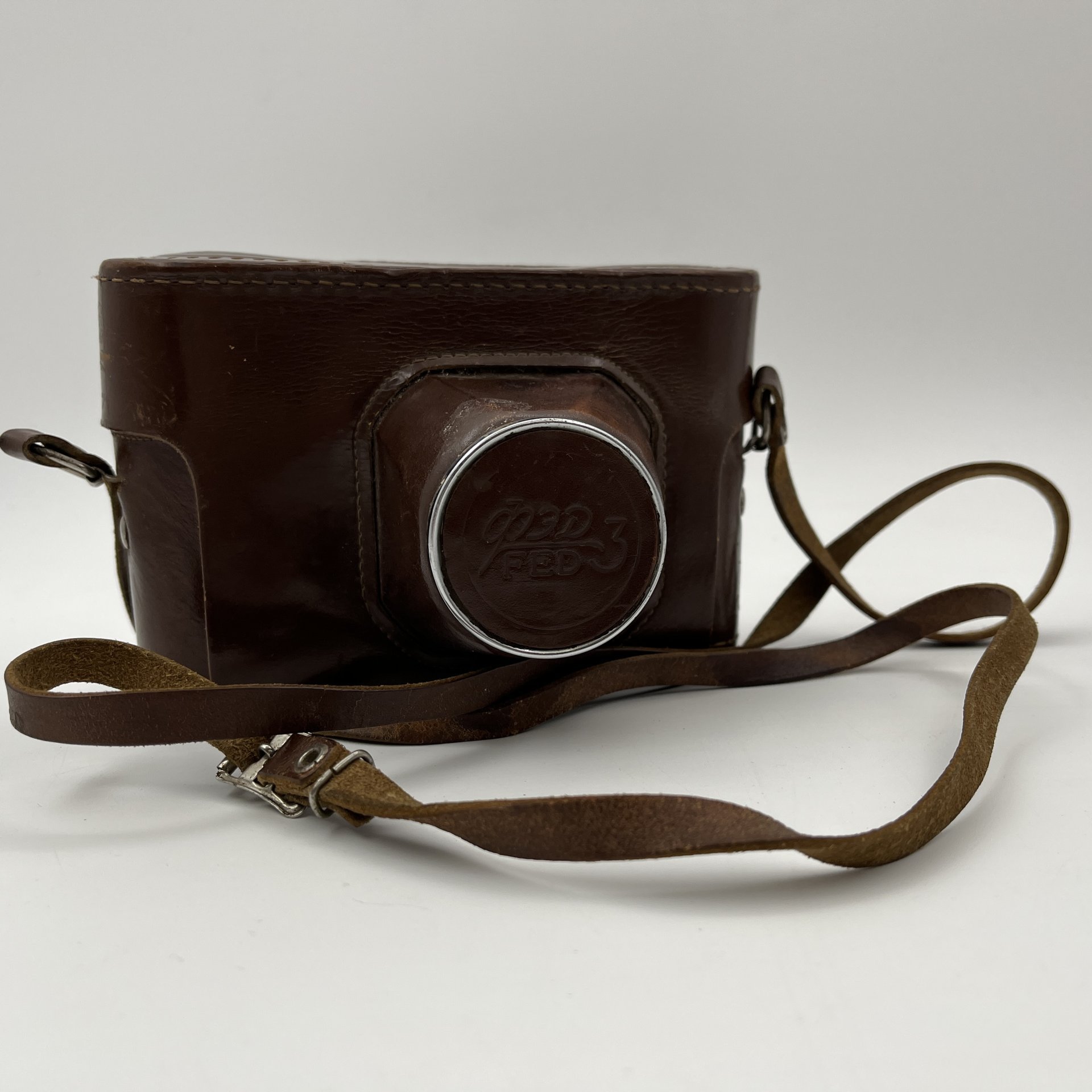 Фотоаппарат "ФЭД-3" с объективом "Индустар-61 Л/Д" в кофре, металл, пластик, стекло, кожа, Харьковский машиностроительный завод им. Дзержинского (ФЭД), СССР, 1961-1979 гг.