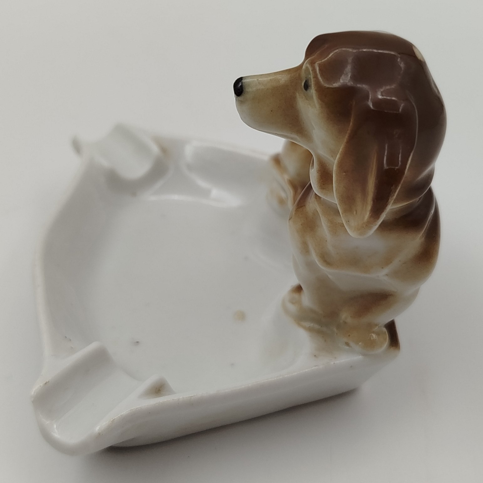 Пепельница "Такса", фарфор, роспись, Западная Европа, 1960-1990 гг.
