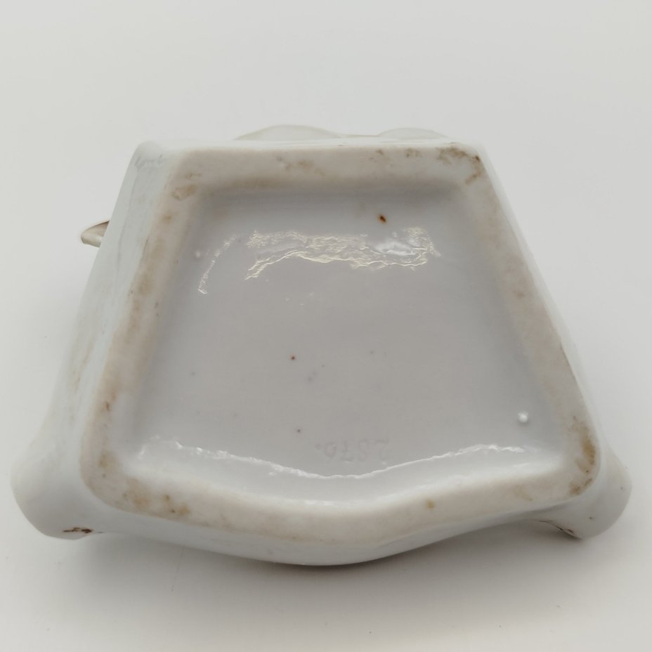 Пепельница "Такса", фарфор, роспись, Западная Европа, 1960-1990 гг.