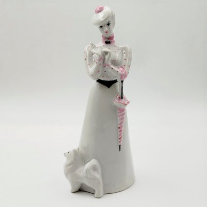 Статуэтка «Дама с собачкой», скульптор А.Д. Бржезицкая