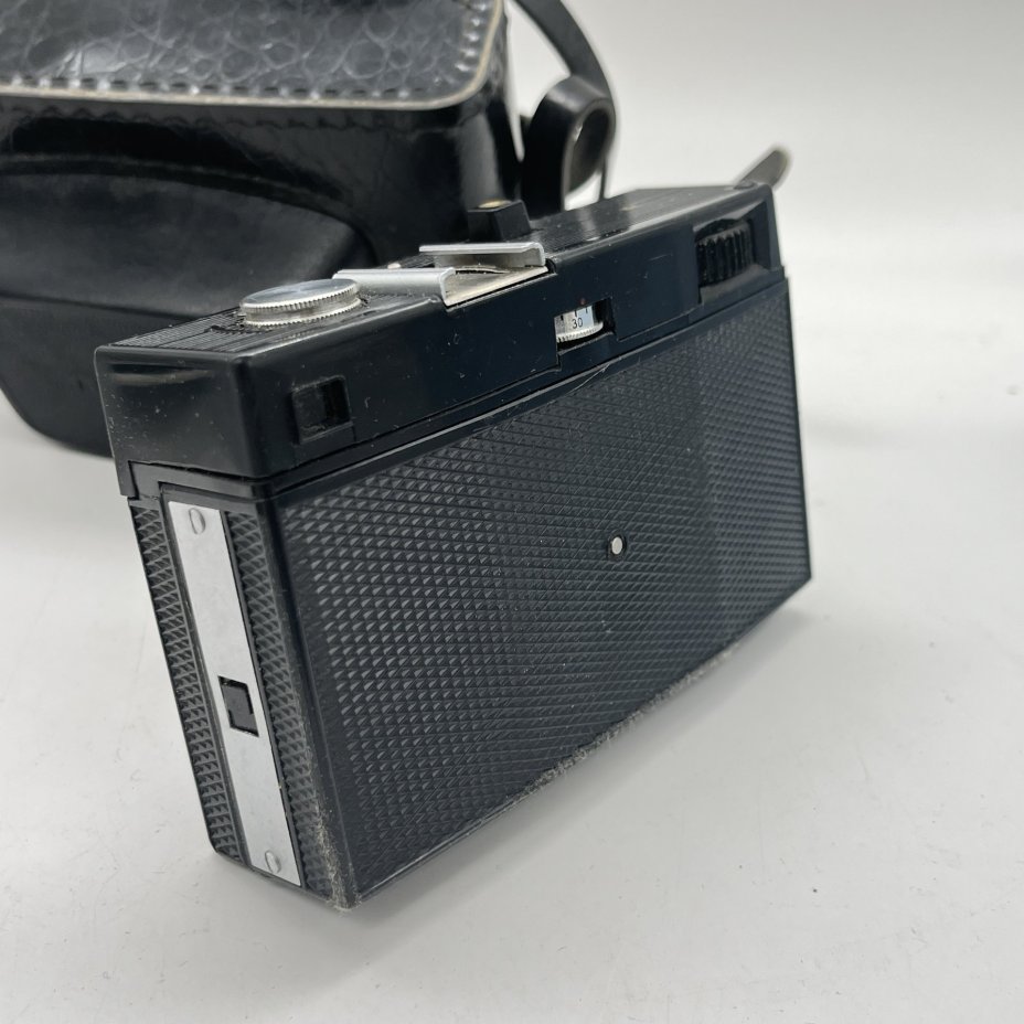 Фотоаппарат "Смена-8" в оригинальном кофре (не работает), металл, стекло, полимерный материал, кожа, ЛОМО (Ленинградское оптико-механическое объединение), СССР, 1970-1990 гг.