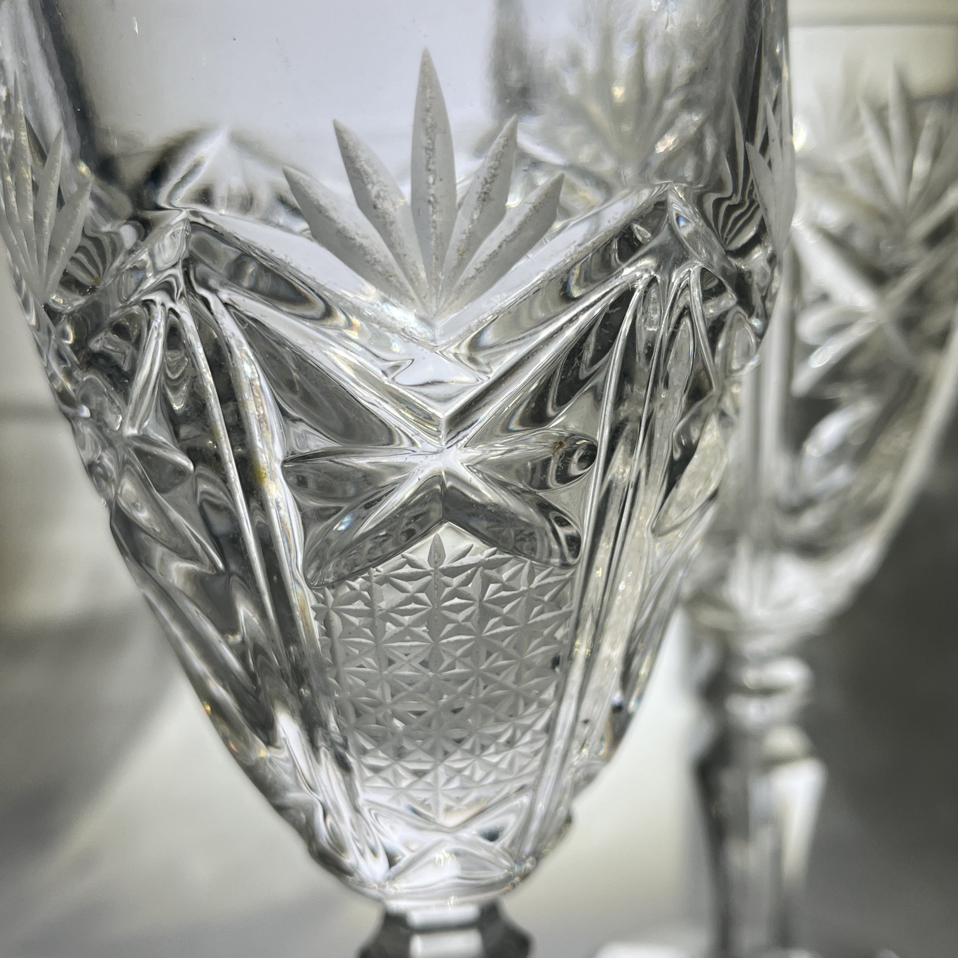 Набор из 5 бокалов с геометрическим декором, хрусталь, пресс, СССР, 1970-1990 гг.