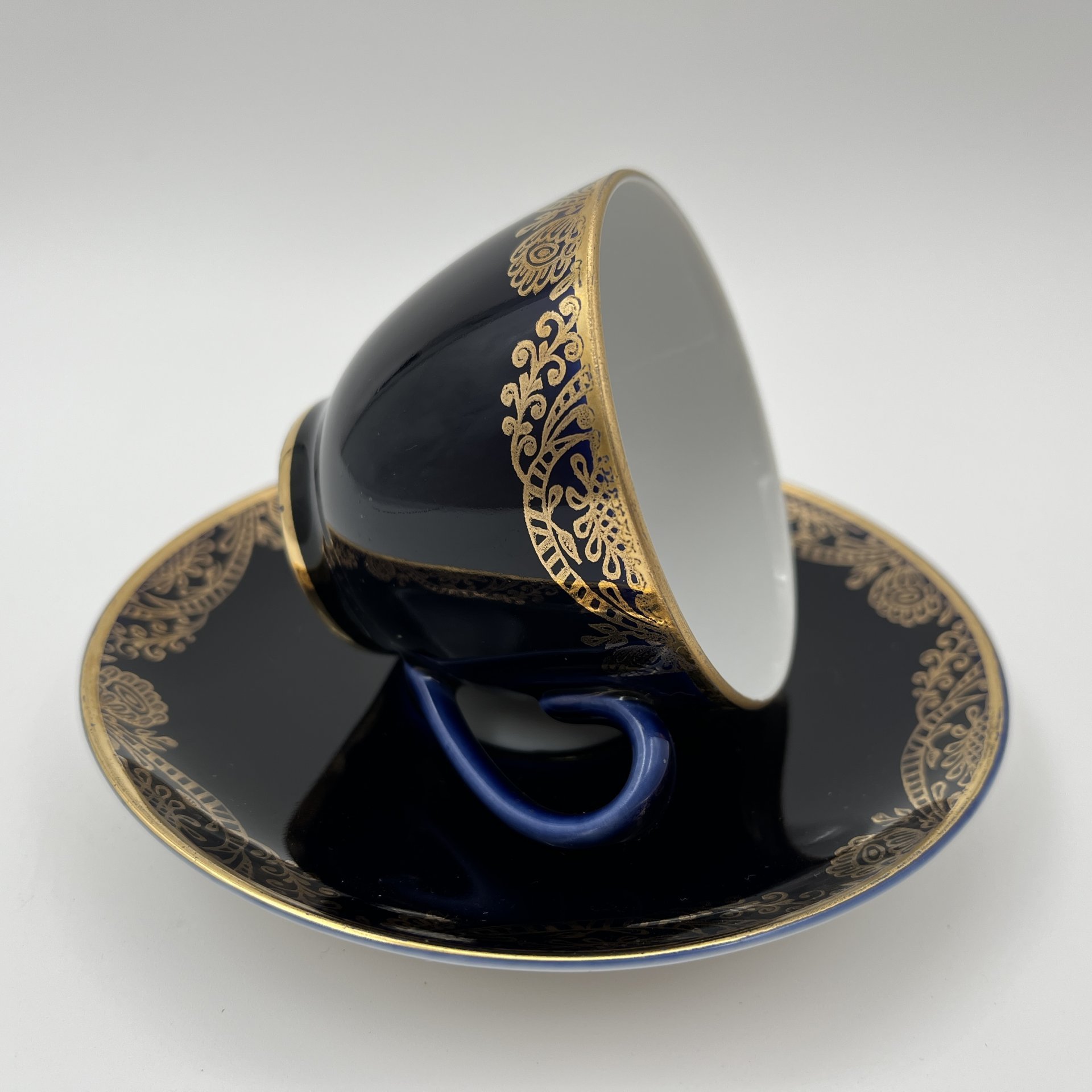 Пара кофейная, фарфор, крытье кобальтом, золочение, Ленинградский фарфоровый завод (ЛФЗ), СССР, 1970-1990 гг.