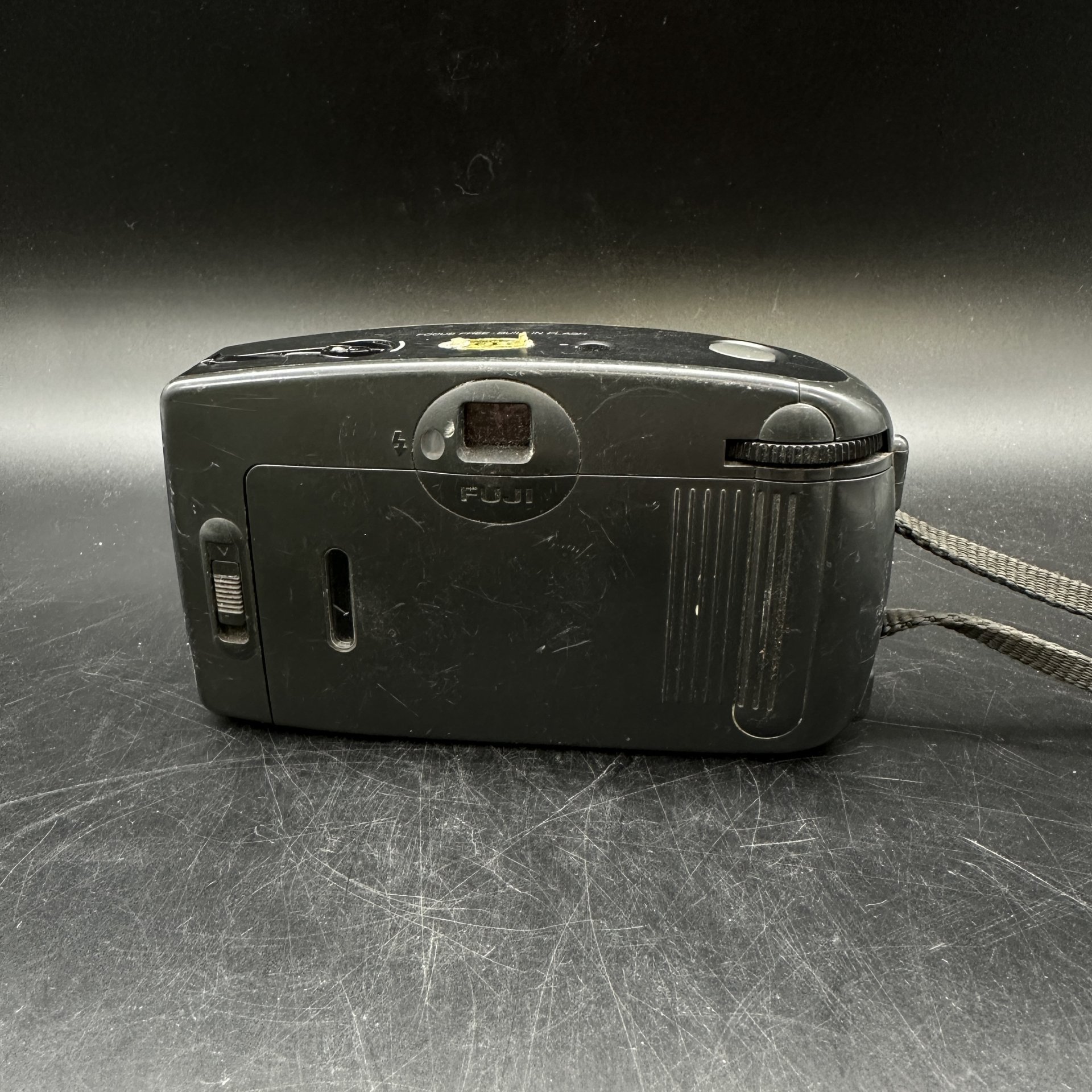 Фотоаппарат (нерабочий) "Fuji focus free", пластик, Fujifilm, Япония, 1990-2000 гг.