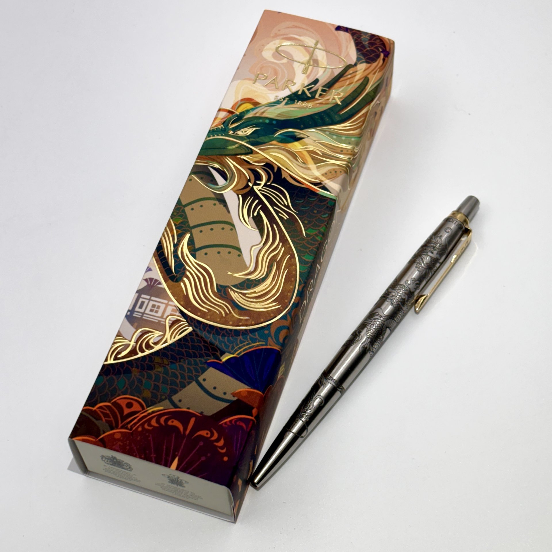 Шариковая ручка "Дракон" в коробке, Parker, нержавеющая сталь, золочение, гравировка