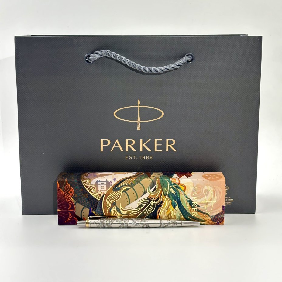 Шариковая ручка "Дракон" в коробке, Parker, нержавеющая сталь, золочение, гравировка
