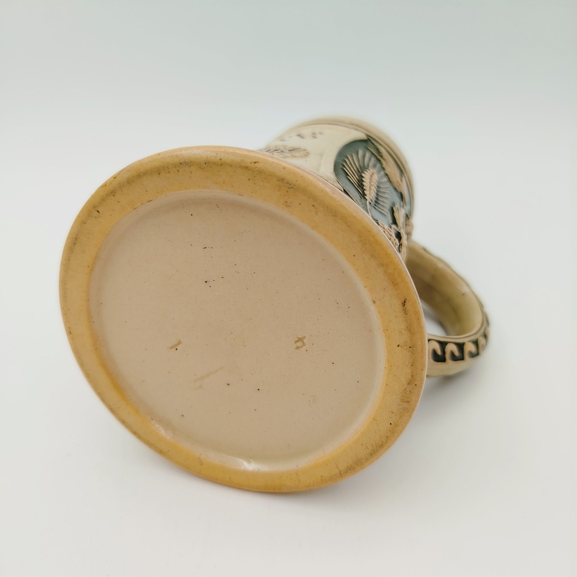 Кружка пивная рекламная Пивомедоваренного товарищества Поставщика Его Императорского Величества "Калинкинъ", керамика, Российская империя, 1900-1915 гг.