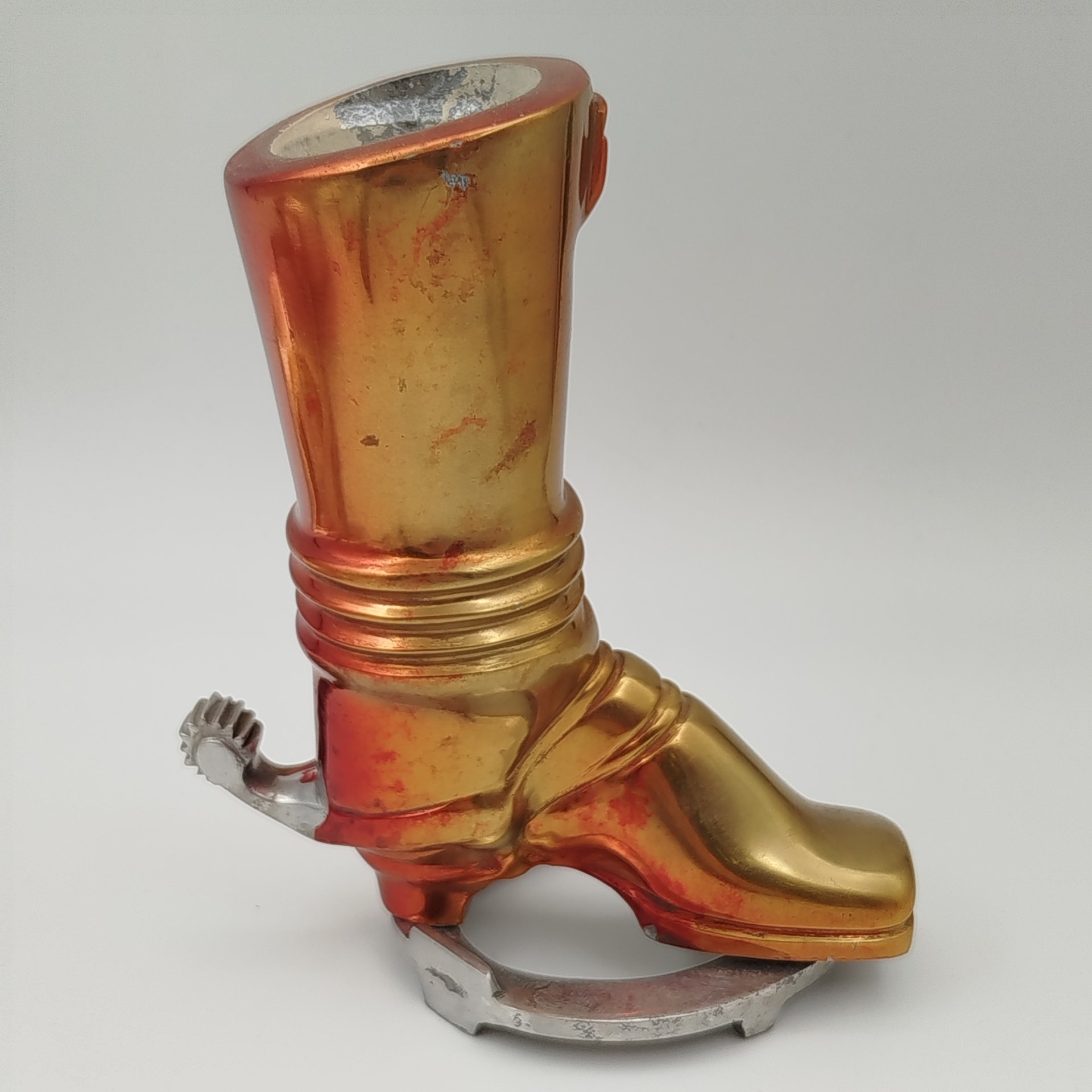 Карандашница "Сапог на подкове"