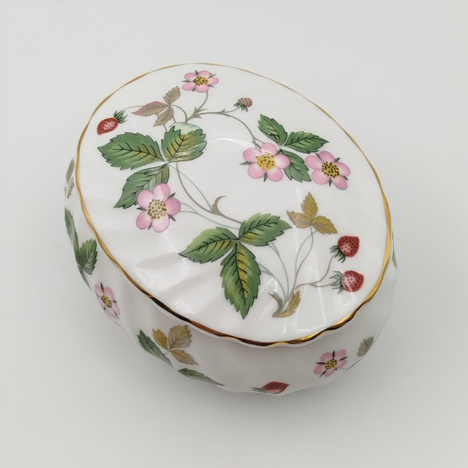 Шкатулка миниатюрная "Wild Strawberry" ("Земляника"), Wedgwood