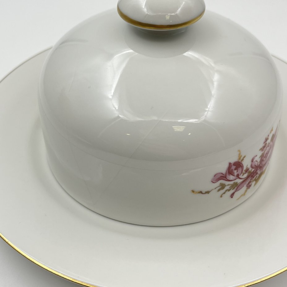 Масленка с цветочным декором, фарфор, деколь, золочение, Graf Von Henneberg Porzellan, 1777 Jlmenau, ГДР, 1977-1990 гг.