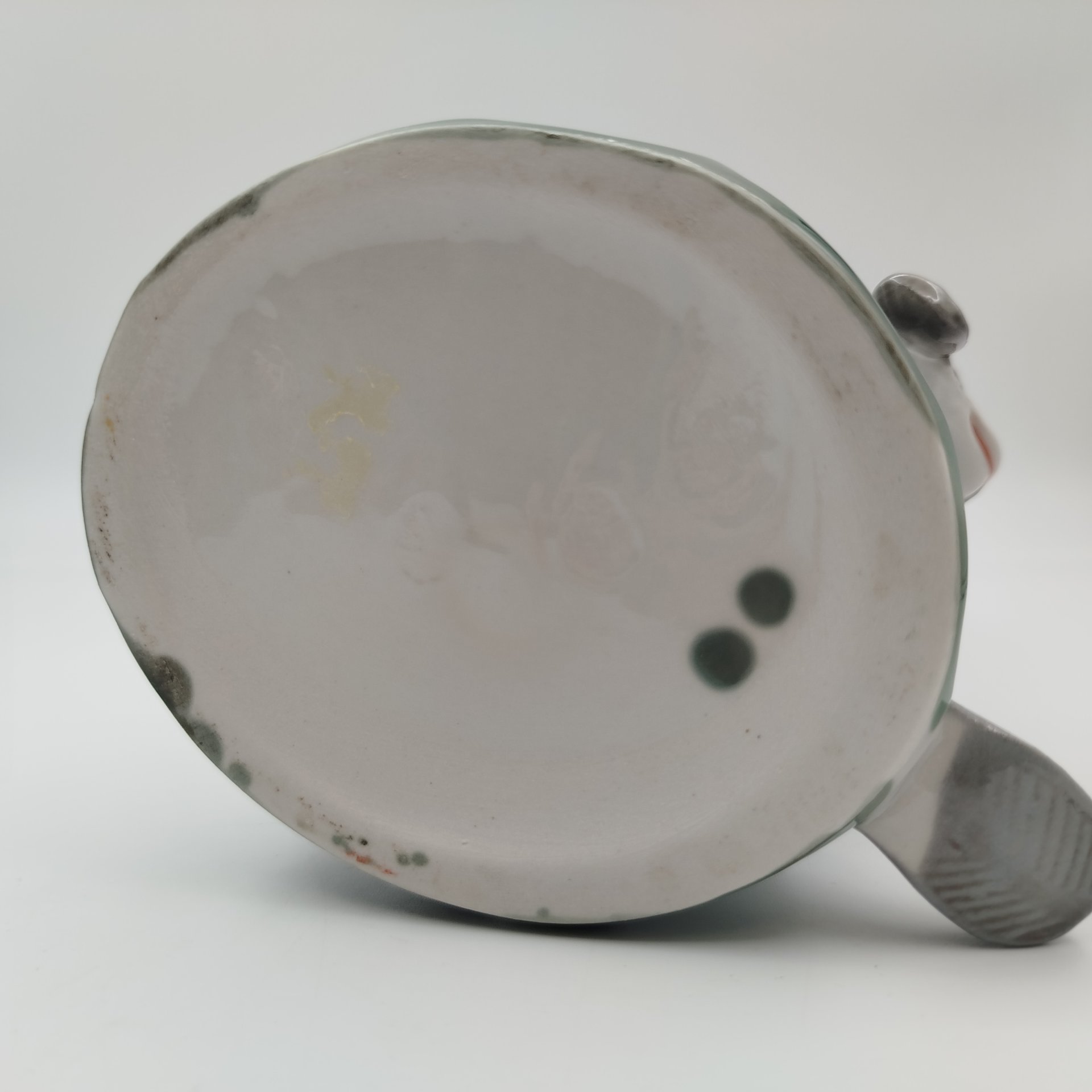 Статуэтка (штоф) "Охотник с собакой", скульптор В.В. Данильчук, фарфор, роспись, Украина, 1990-2010 гг.