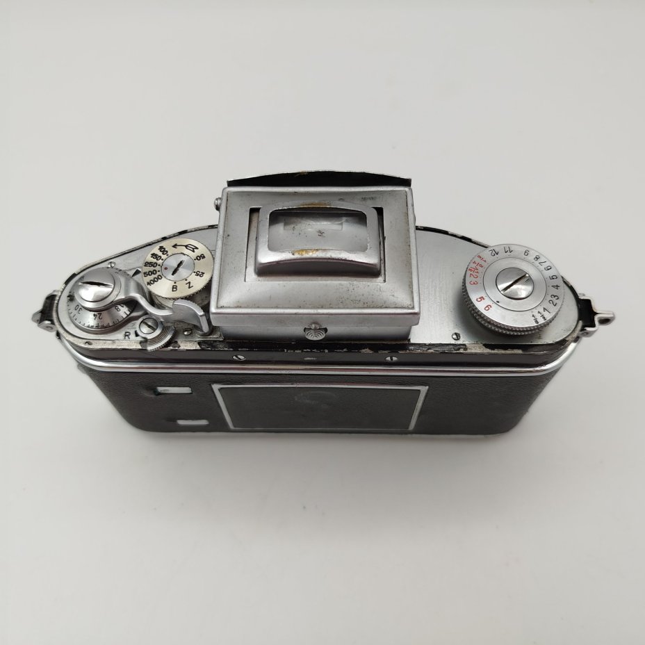 Фотоаппарат "Exacta" в кофре, Jhagee