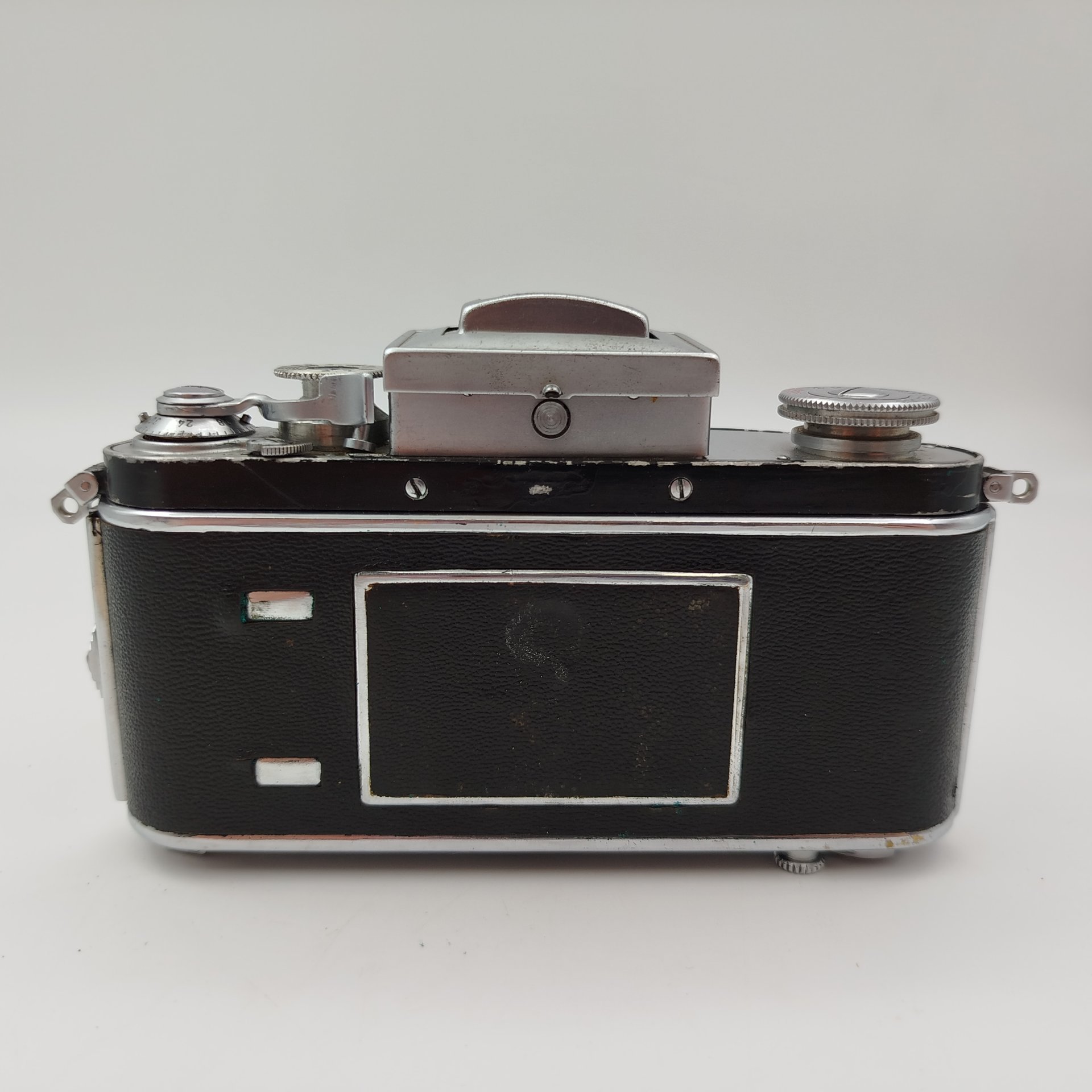 Фотоаппарат "Exacta" в кофре, Jhagee