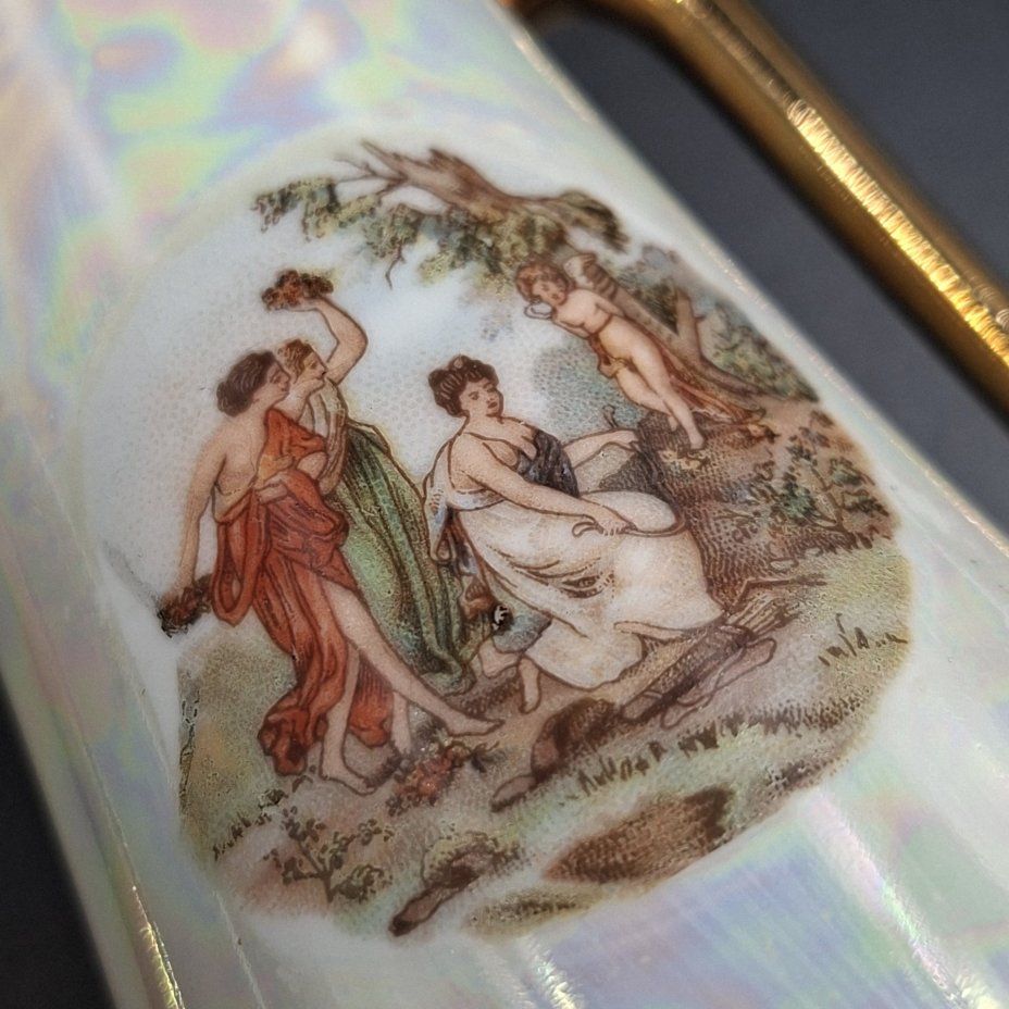 Вазочка "Мадонна" с продолговатыми ручками, "Margarete Freitag"