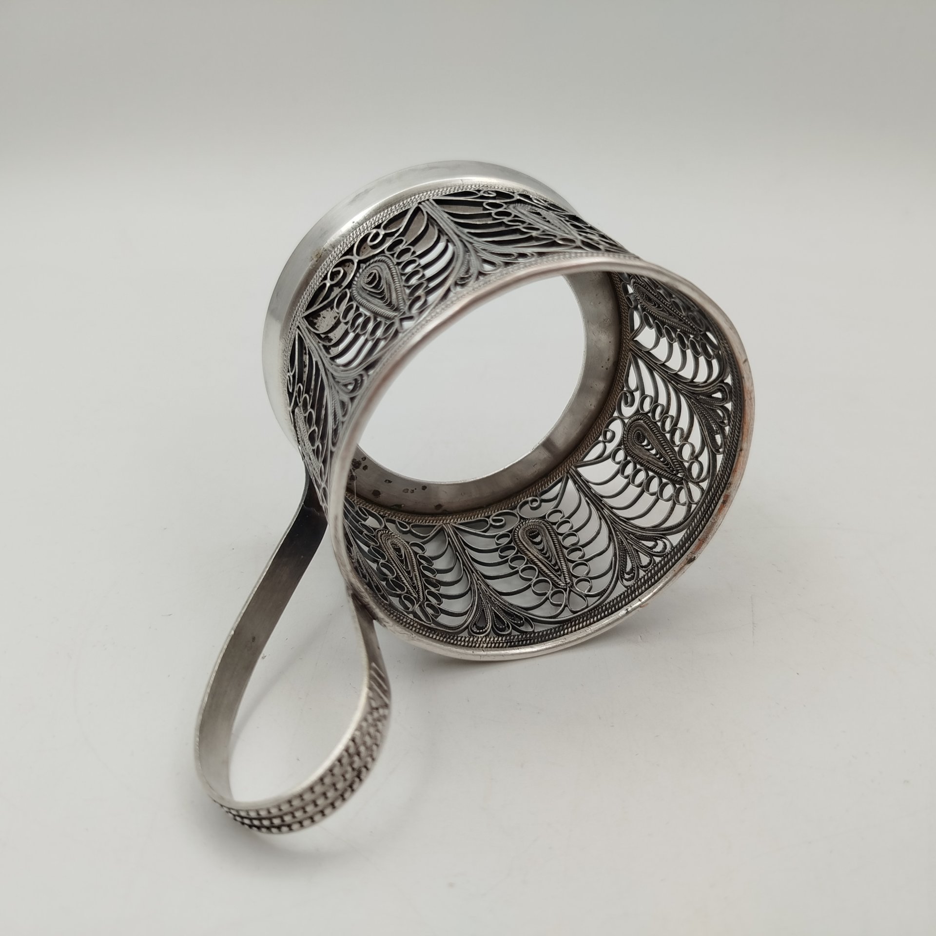 Подстаканник ажурный, мельхиор (медь-никель), скань, Казаковский завод художественных изделий (КХИ), СССР, 1960-1980 гг.
