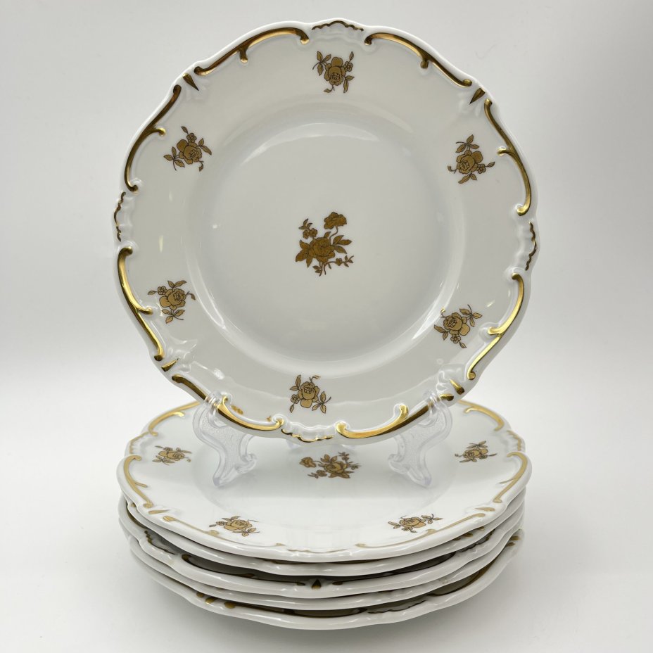 Набор из 6-ти десертных тарелок, украшенных цветочным декором, серия "Katharina", фарфор, золочение, Weimar Porzellan (Веймарский фарфор), ГДР, 1950-1980 гг.