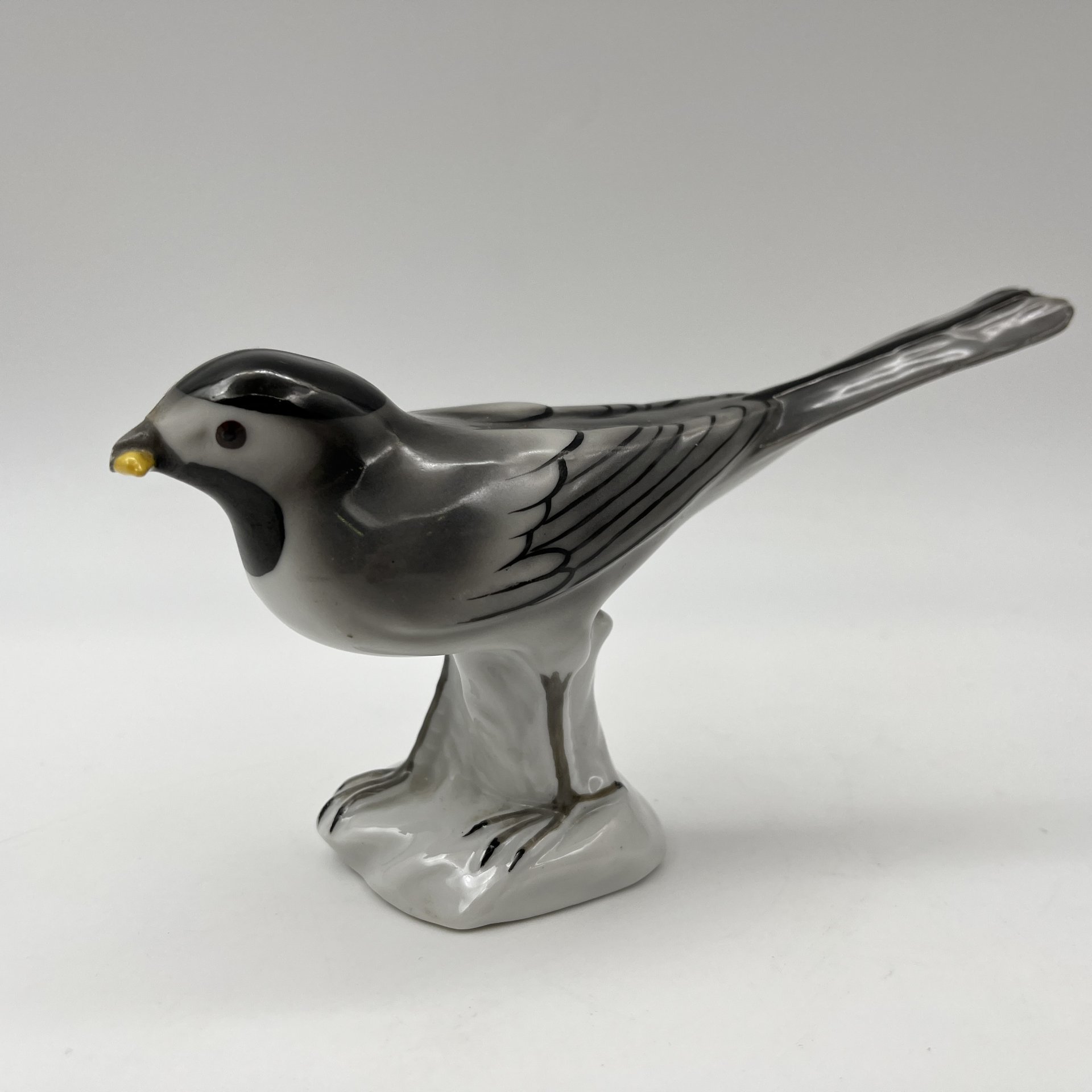 Статуэтка "Птица"