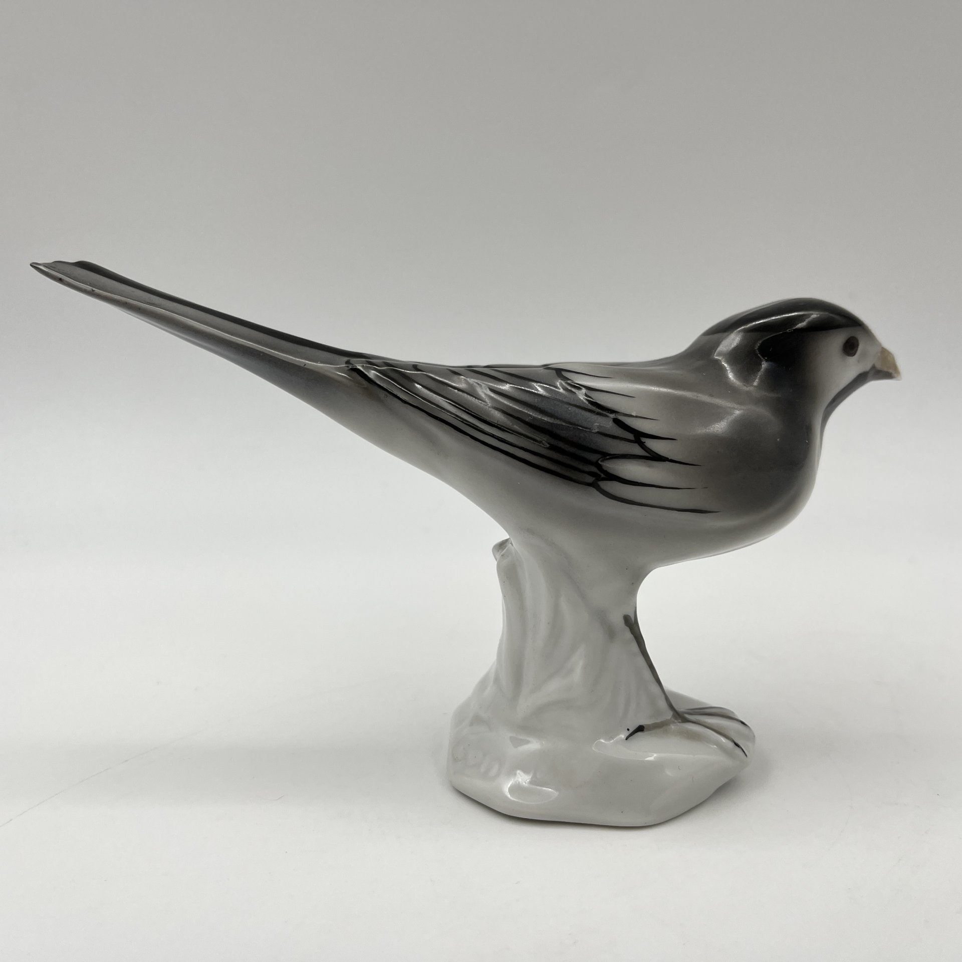 Статуэтка "Птица"