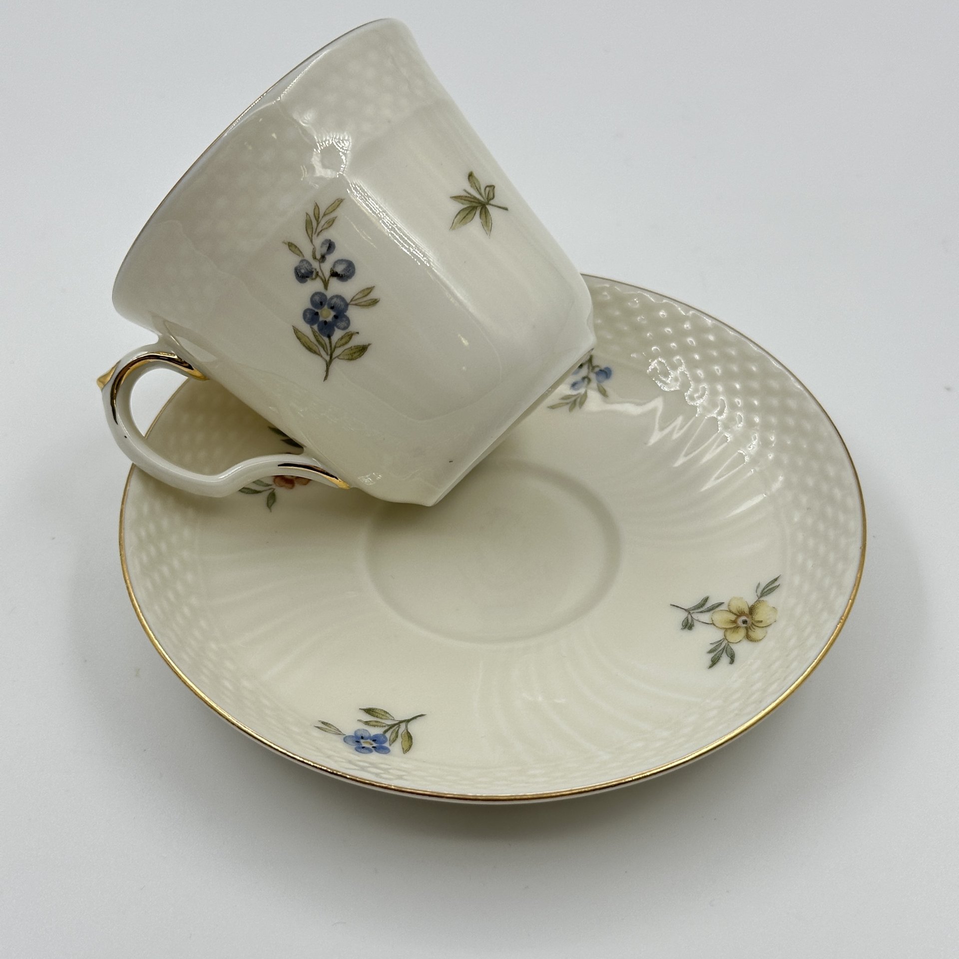 Пара кофейная с цветочным декором, Royal Copenhagen