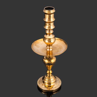 Подсвечник массивный, выполненный в восточном стиле, медь, золочение, штихель, Западная Европа, 1990-2010 гг.