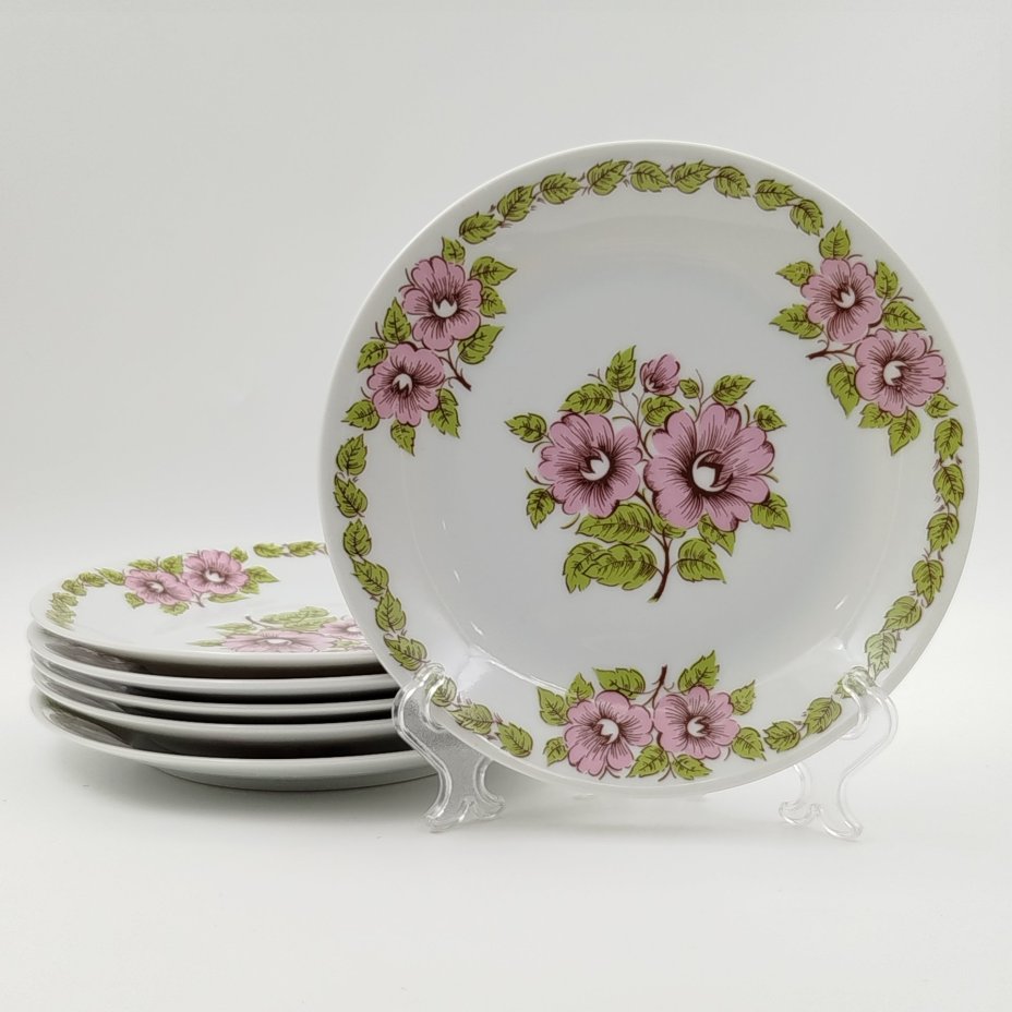Набор из шести закусочных/десертных тарелок с цветочным декором в розово-зеленой гамме