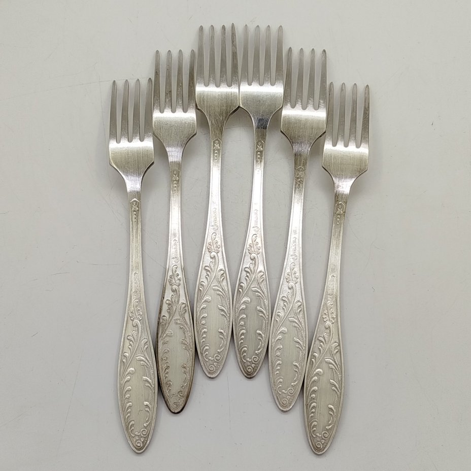 Набор из шести десертных вилок "Пламя", мНЦ (медь-никель-цинк), Кольчугинский завод цветных металлов, СССР, 1960-1990 гг.