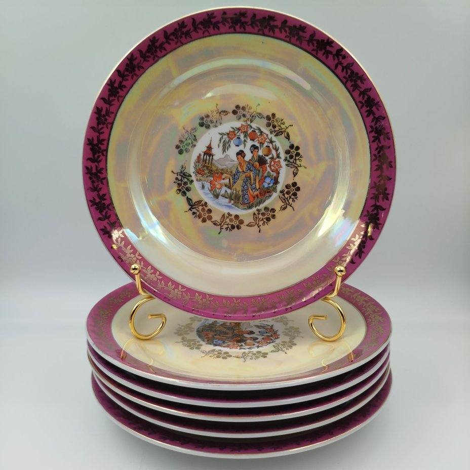 Набор обеденных тарелок из сервиза "Гейша" на 6 персон, фарфор, люстр, деколь, золочение, Spezial Eisenberg Porzellan (SEP), ГДР, 1960-1980 гг.